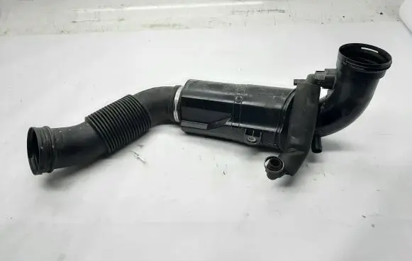 BMW 2 F45 Air intake duct part 7619268 1132967S