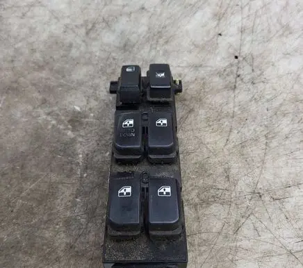 Hyundai Santa Fe Electric window control switch 935702B700S4 1356209 2008305