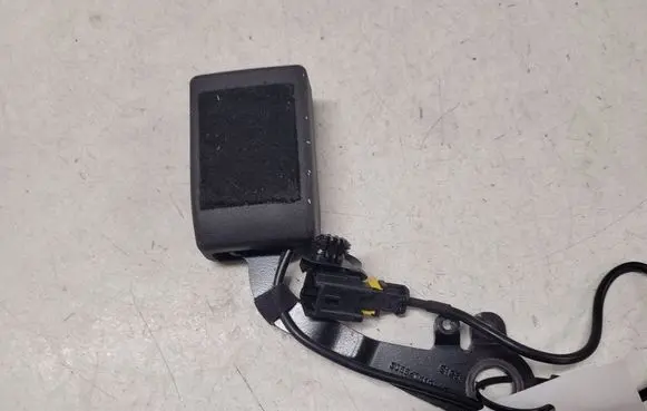 Citroen C4 I Picasso Rear seatbelt buckle 9681543677