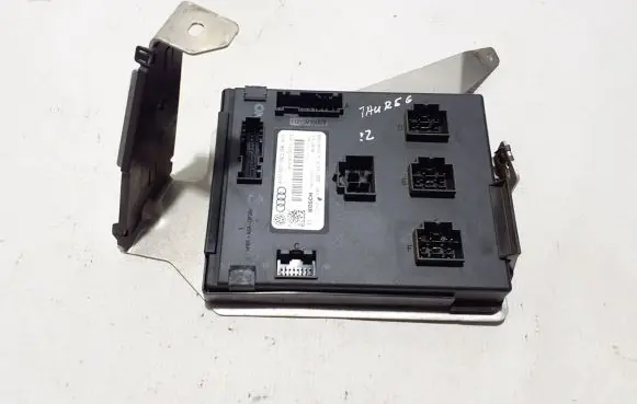 Volkswagen Touareg II Comfort/convenience module 4H0907063BK
