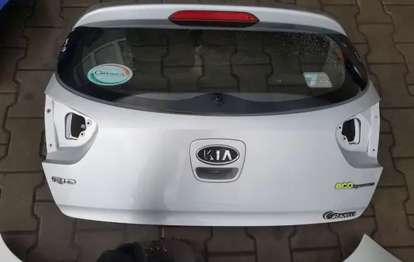 KIA Rio Tailgate/trunk/boot lid