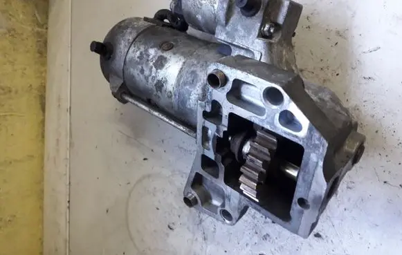 Peugeot 607 Starter motor