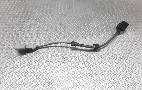 Volkswagen PASSAT B6 Camshaft position sensor 03G906433