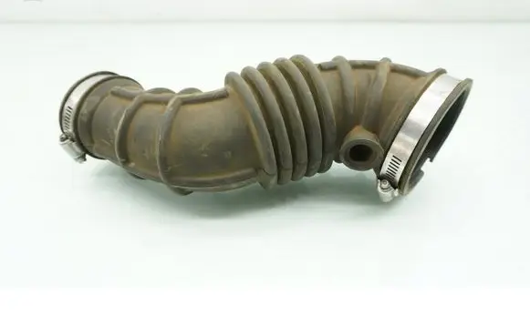 Air intake hose/pipe