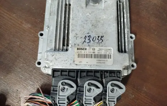 Volkswagen PASSAT B7 Engine control unit/module 03g906018as 0281014648