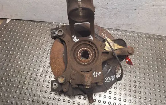 Fiat Ducato Front wheel hub spindle knuckle S25062582