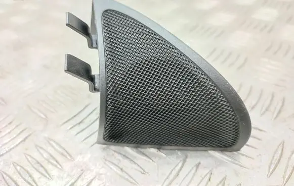 Mercedes-Benz CLA C117 X117 W117 Front door high frequency speaker A2468200302