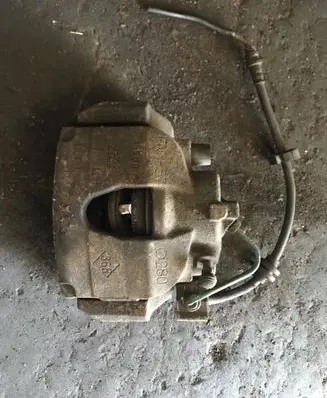 Renault Laguna II Front brake caliper FN357