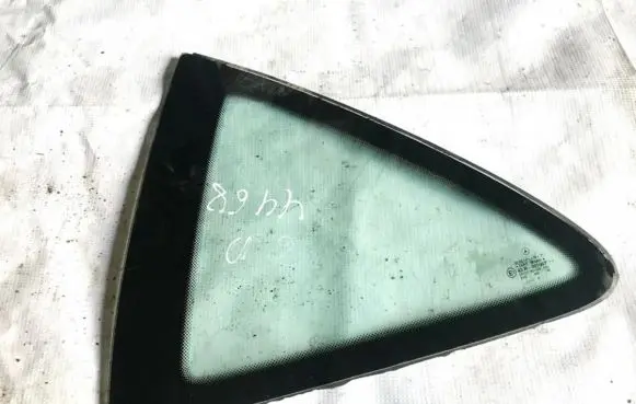 Mercedes-Benz A W168 Rear side window as2