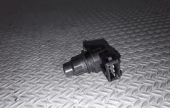 Renault Trafic II (X83) Camshaft position sensor 8200038472