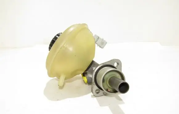 Audi A6 S6 C4 4A Master brake cylinder 8D0611301