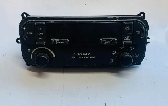 Chrysler Grand Voyager IV Climate control unit P05005018AB 12215269 05005018AB