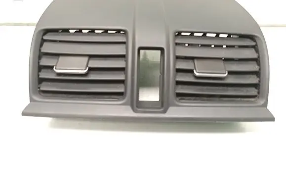 Honda CR-V Dash center air vent grill 77610SWAA020M1 77610SWAA0