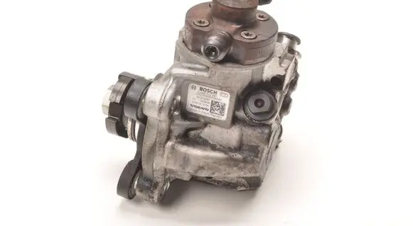 Volvo V60 Fuel injection high pressure pump 31372081
