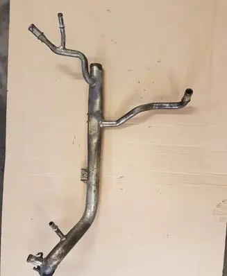 Ford Mondeo MK IV Engine coolant pipe/hose