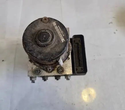 Volkswagen Golf V ABS Pump 1K0907379K