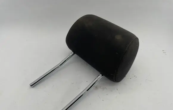 Audi A6 S6 C6 4F Front seat headrest 