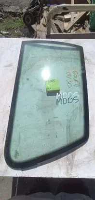 Volkswagen Golf IV Rear door window glass 1212123