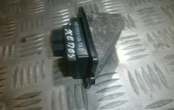 Mazda Xedos 9 Heater blower motor/fan resistor hb180g518a
