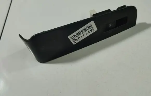 Skoda Superb B6 (3T) Electric window control switch 