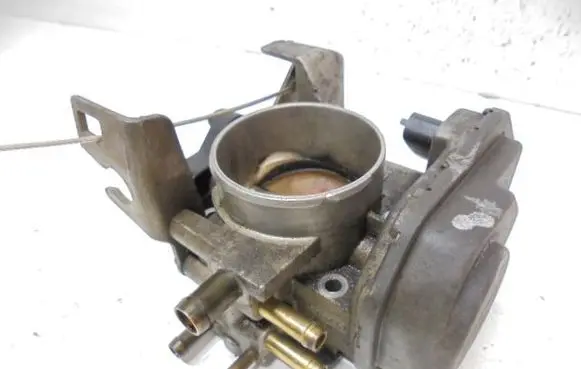 Opel Astra G Electric throttle body valve 90536084