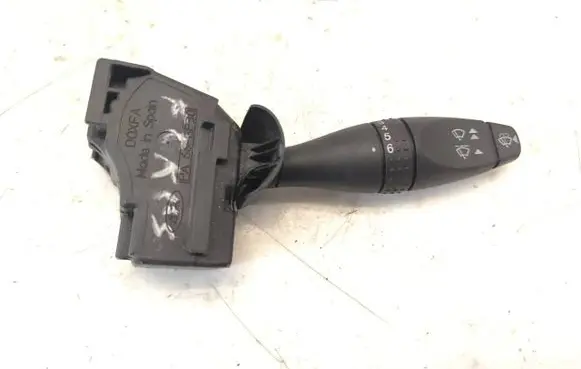 Ford Focus Wiper control stalk