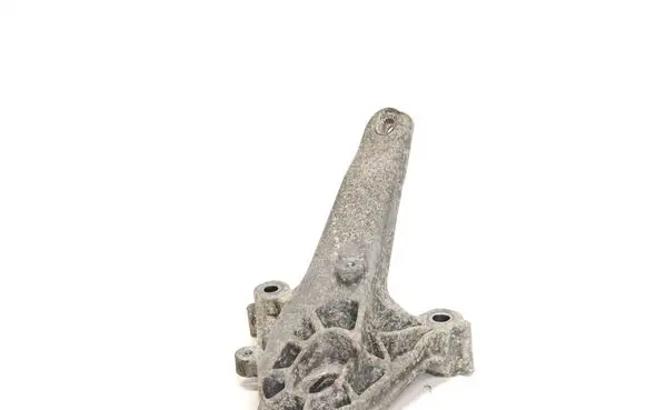Mini One - Cooper R56 Engine mounting bracket 