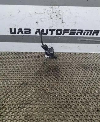 KIA Ceed Windscreen/windshield washer pump 985102W500