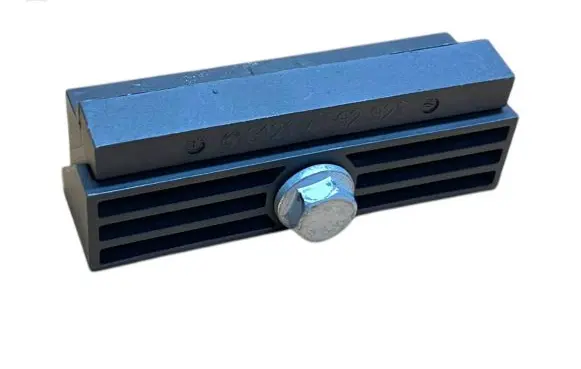 Battery bracket
