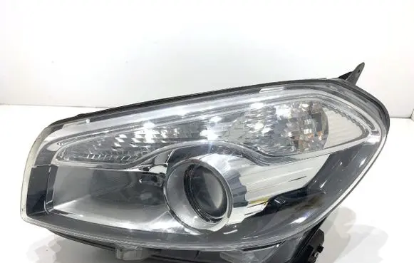 Nissan Qashqai Headlight/headlamp 26060BR60B