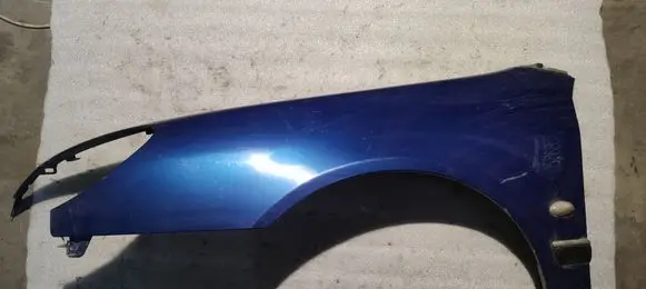 Peugeot 607 Fender
