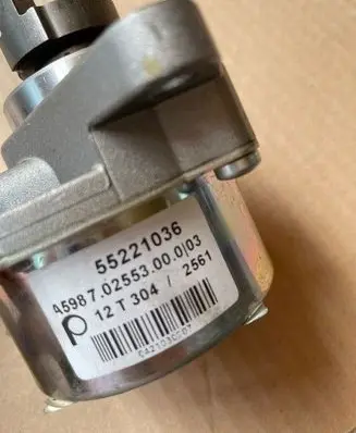 Opel Corsa F Vacuum pump 702553000T