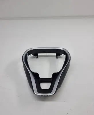 Toyota RAV 4 (XA50) Steering wheel trim CS2201