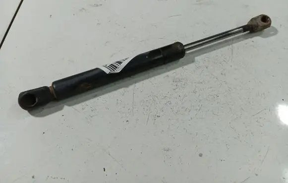 Audi A4 S4 B5 8D Tailgate/trunk strut/damper 8D5827552C