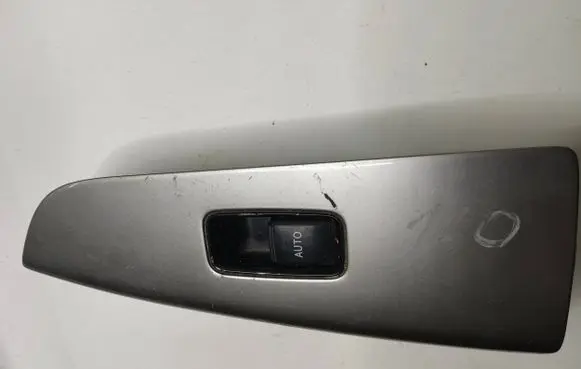 Toyota Land Cruiser (J120) Electric window control switch 515443 8403060023 E03