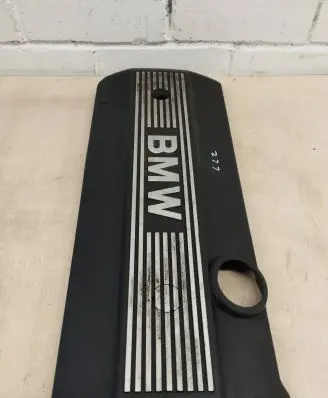 BMW 5 E60 E61 Engine cover (trim) 7526445