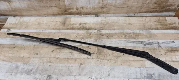 Peugeot 308 Front wiper blade arm 9680477080