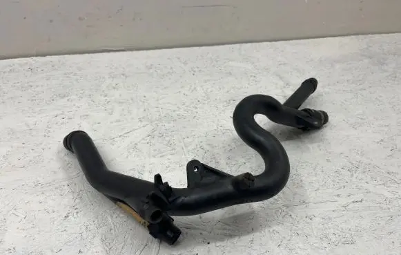 BMW 5 E60 E61 Engine coolant pipe/hose 7780001