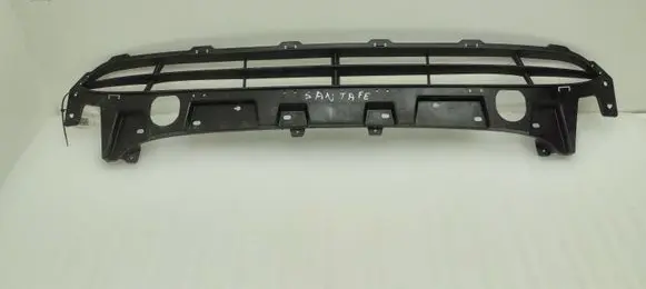 Hyundai Santa Fe Front bumper lower grill HN07047GA