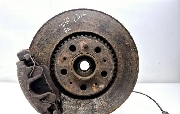 Volvo XC70 Front wheel hub spindle knuckle 9461943