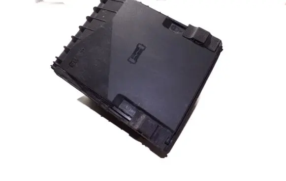 Volkswagen Golf V Fuse module 1K0937132F