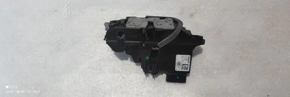 Volvo XC60 Front door lock 31440997