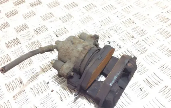 Volkswagen Golf V Front brake caliper