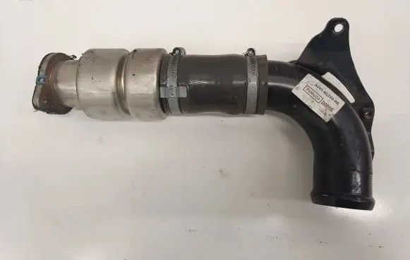 Volvo V60 Intercooler hose/pipe AV616C750AE