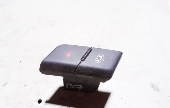 Audi A4 S4 B7 8E 8H Central locking switch button 8E2962108