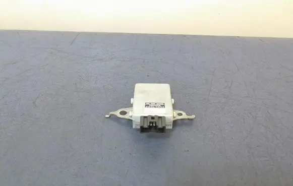 Toyota Auris E180 Other control units/modules 8957012360