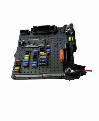 Volvo XC90 Fuse module 30786646