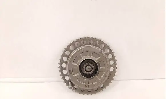 BMW 5 G60 G61 Camshaft pulley/ VANOS 8695711 11368695711