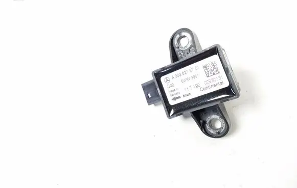 Mercedes-Benz GL X164 Airbag deployment crash/impact sensor A0038212751