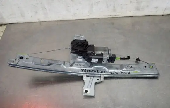 Peugeot 207 Front door electric window regulator 9681181280